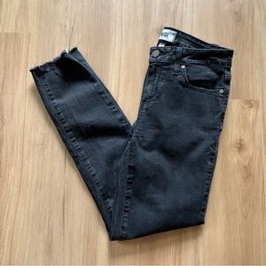 PAIGE Verdugo Ankle black Denim Jeans